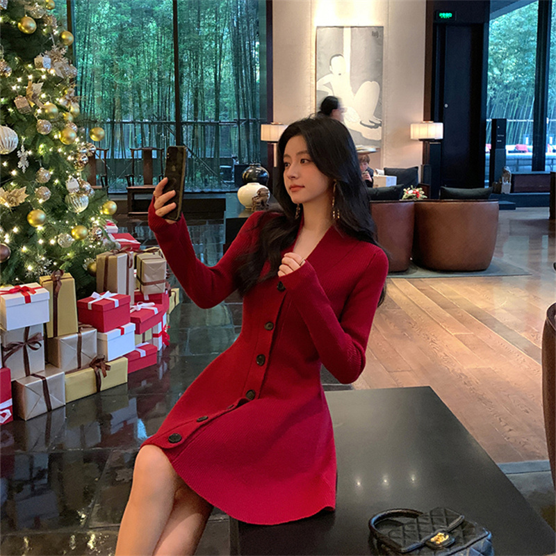 MY15771# 赫本风针织连衣裙新款设计感气质V领收腰超好看裙子女裝貨源服裝批發