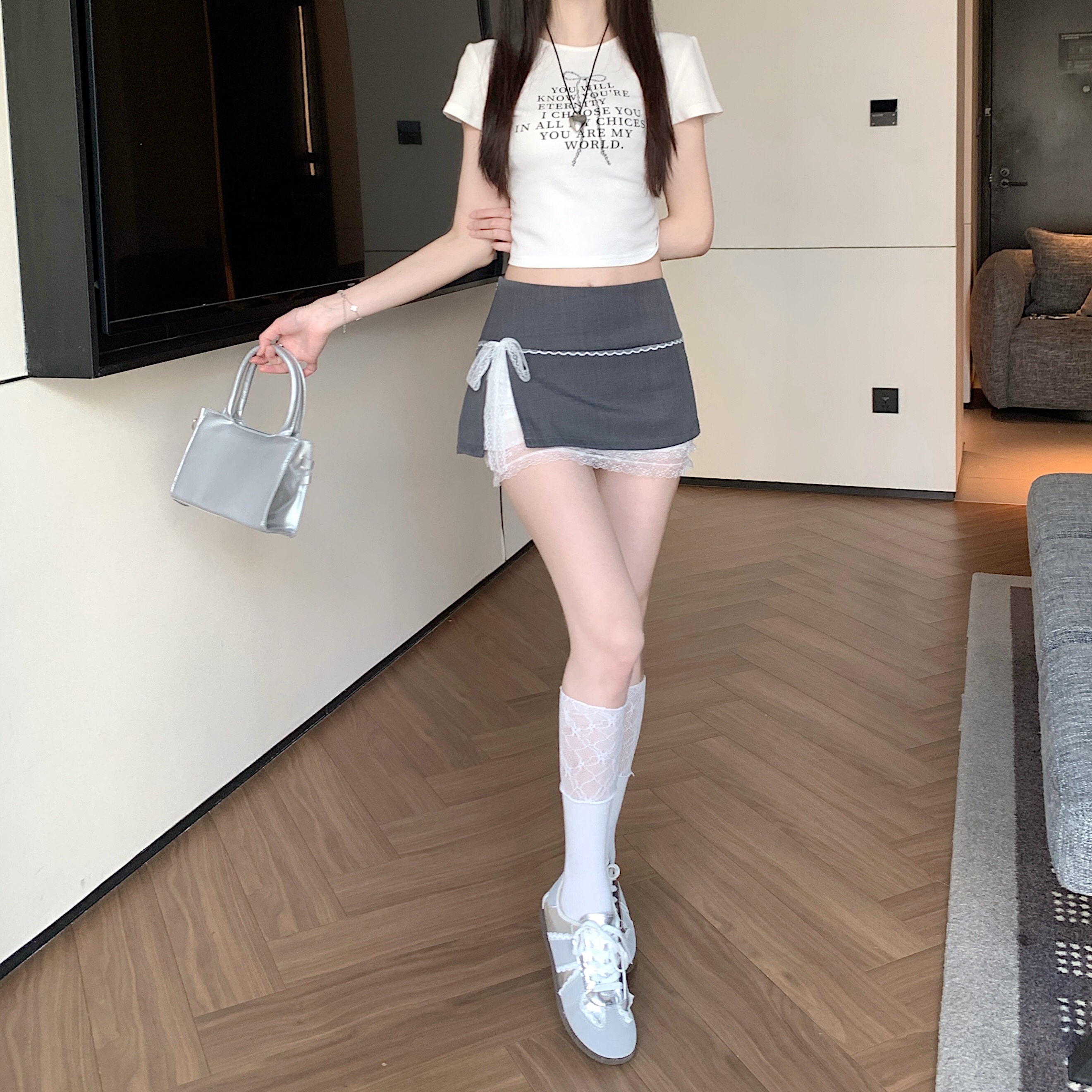 實拍 2026春夏性感甜妹蝴蝶結蕾絲包臀A字顯瘦超低腰露臍短裙女