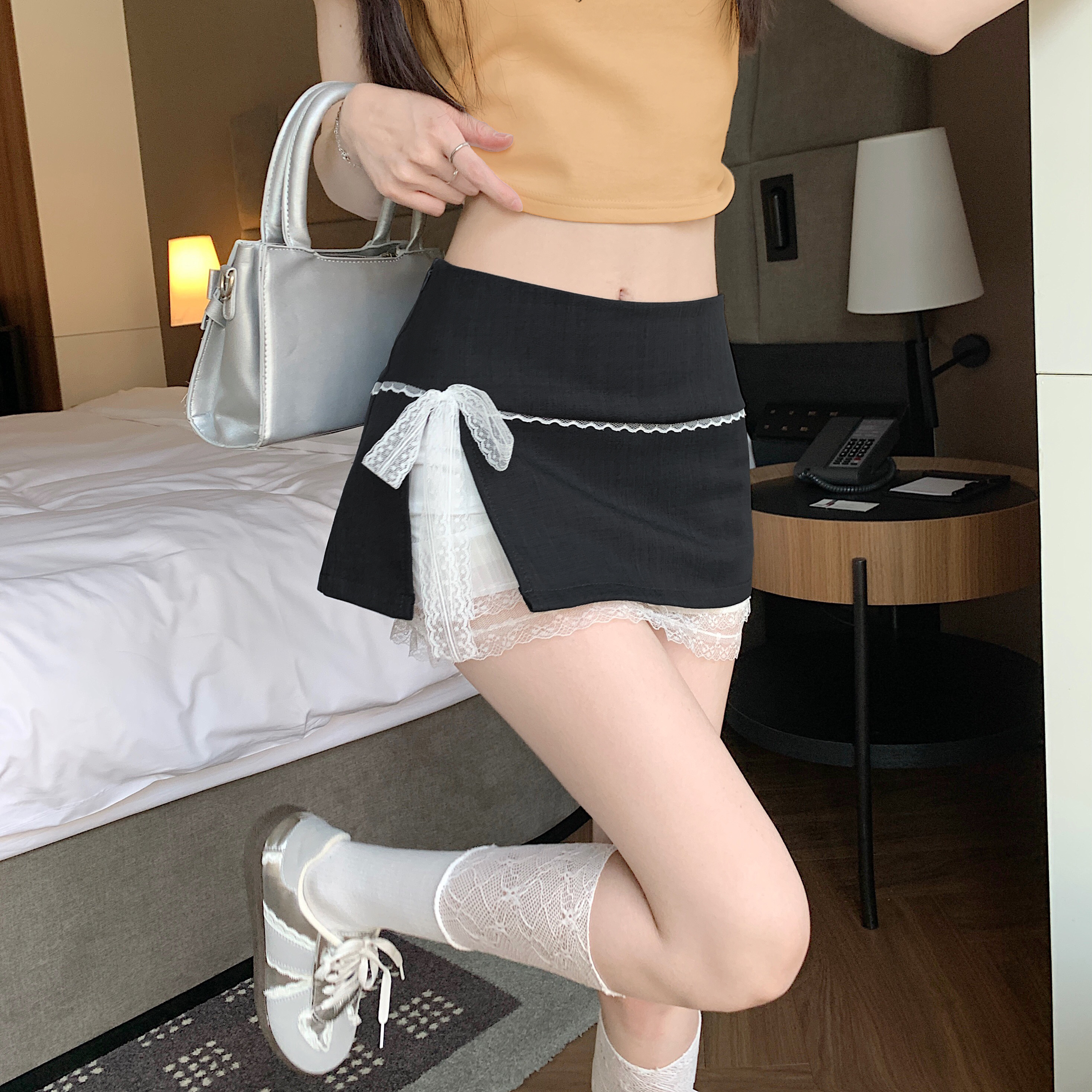 實拍 2026春夏性感甜妹蝴蝶結蕾絲包臀A字顯瘦超低腰露臍短裙女