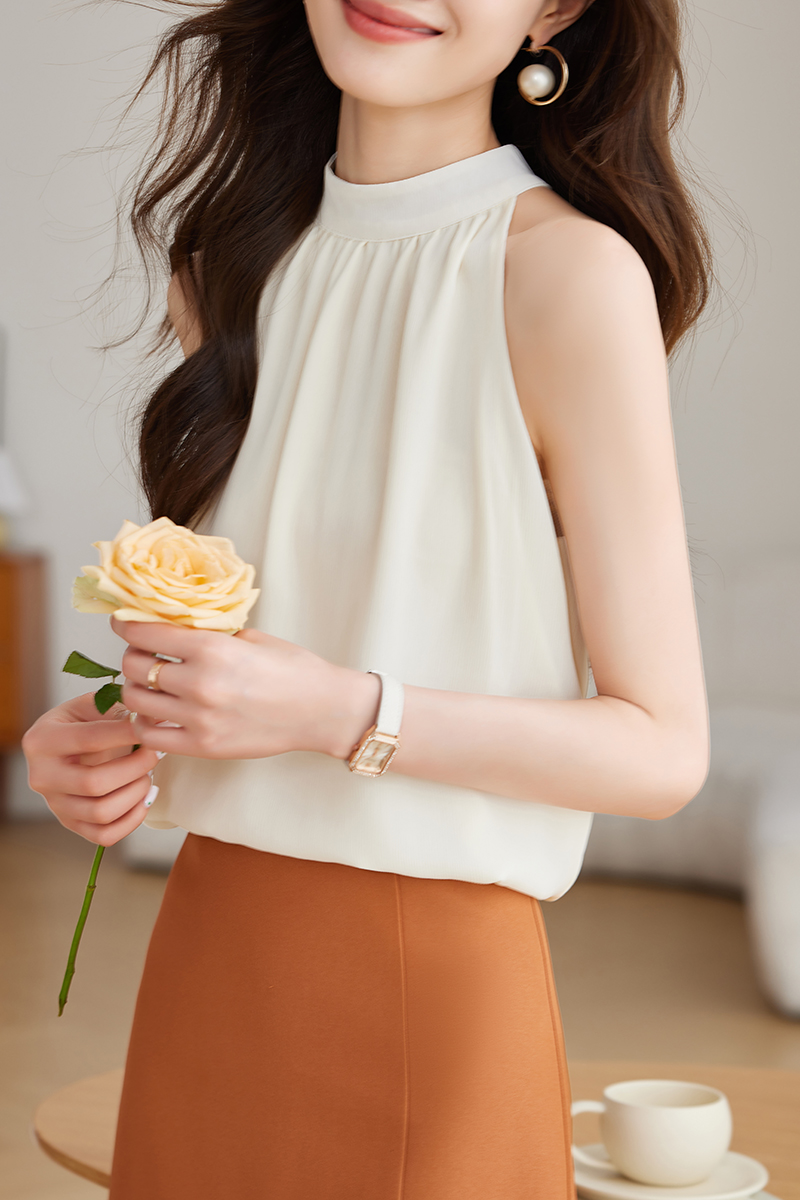 實拍杏色掛脖無袖背心女2026夏裝新款法式氣質露肩吊帶上衣