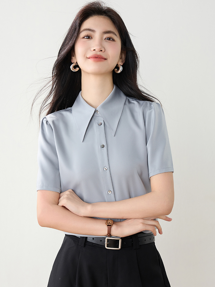 實拍2026夏裝新款緞面尖領短袖襯衫女職業百搭正裝港風上衣