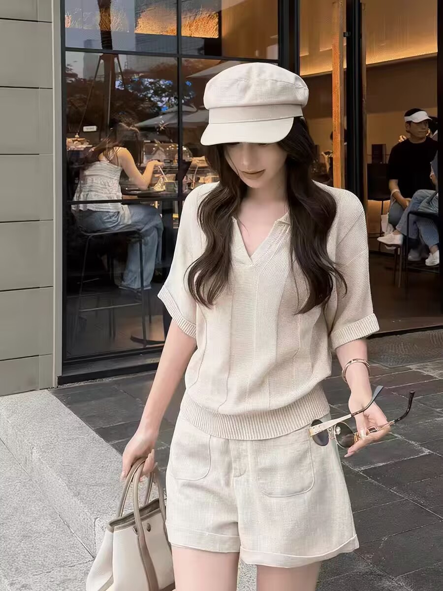 氣質百搭短袖v領針織短袖t恤女2026新款夏季女裝法式老錢風上衣