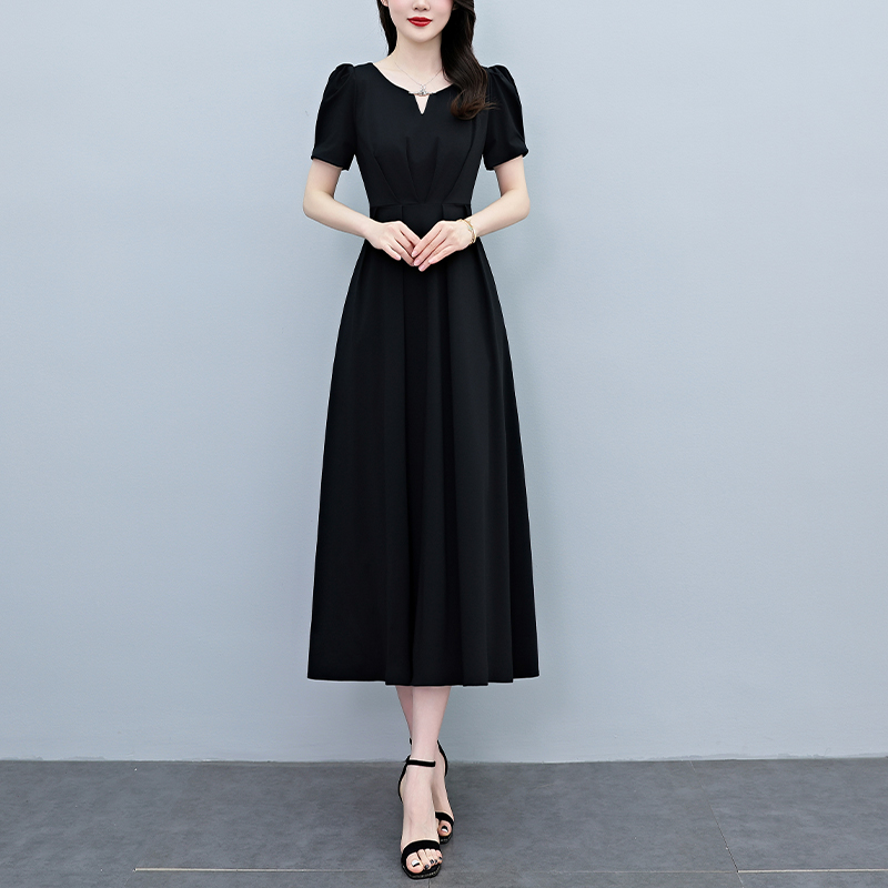 RY2790# 2026夏季新款赫本风黑色连衣裙女夏长款大码收腰显瘦胖mm...