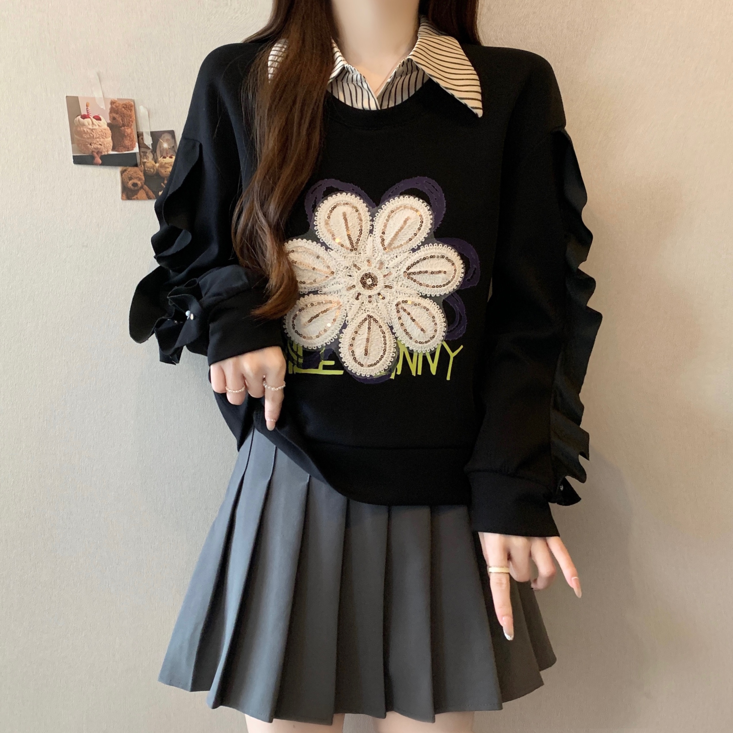 MY14665# 大码重工花朵条纹翻领卫衣小众设计木耳边钉珠休闲上衣女裝貨...