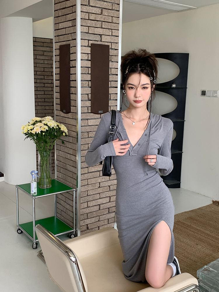 實拍2026春裝新款ins網紅設計開叉連衣裙女中長款連帽修身打底裙