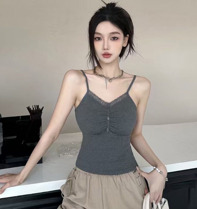 MY9502# 穿搭灰色吊带背心新款辣妹修身文胸一体春装女裝貨源服裝批發