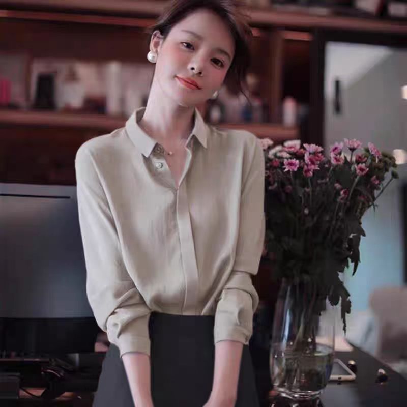 襯衫女夏季薄款2026新款韓版寬松氣質設計感小眾時尚冰絲灰色上衣