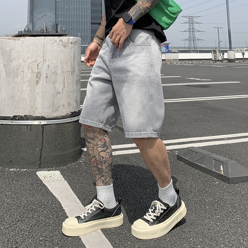 天空灰高級水洗牛仔褲短褲男潮牌感直筒寬松休閑五分中褲