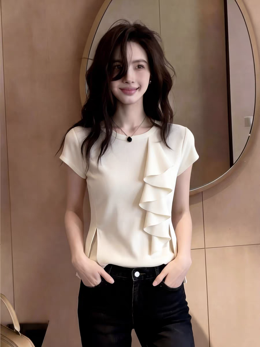 獨特漂亮短袖t恤女初夏2026新款氣質設計感巨好看小飛袖白色上衣