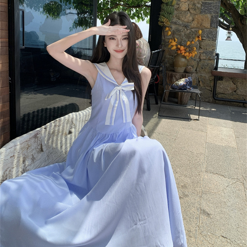 法式學院風藍色條紋連衣裙子女夏季2025年新款小個子氣質收腰長裙