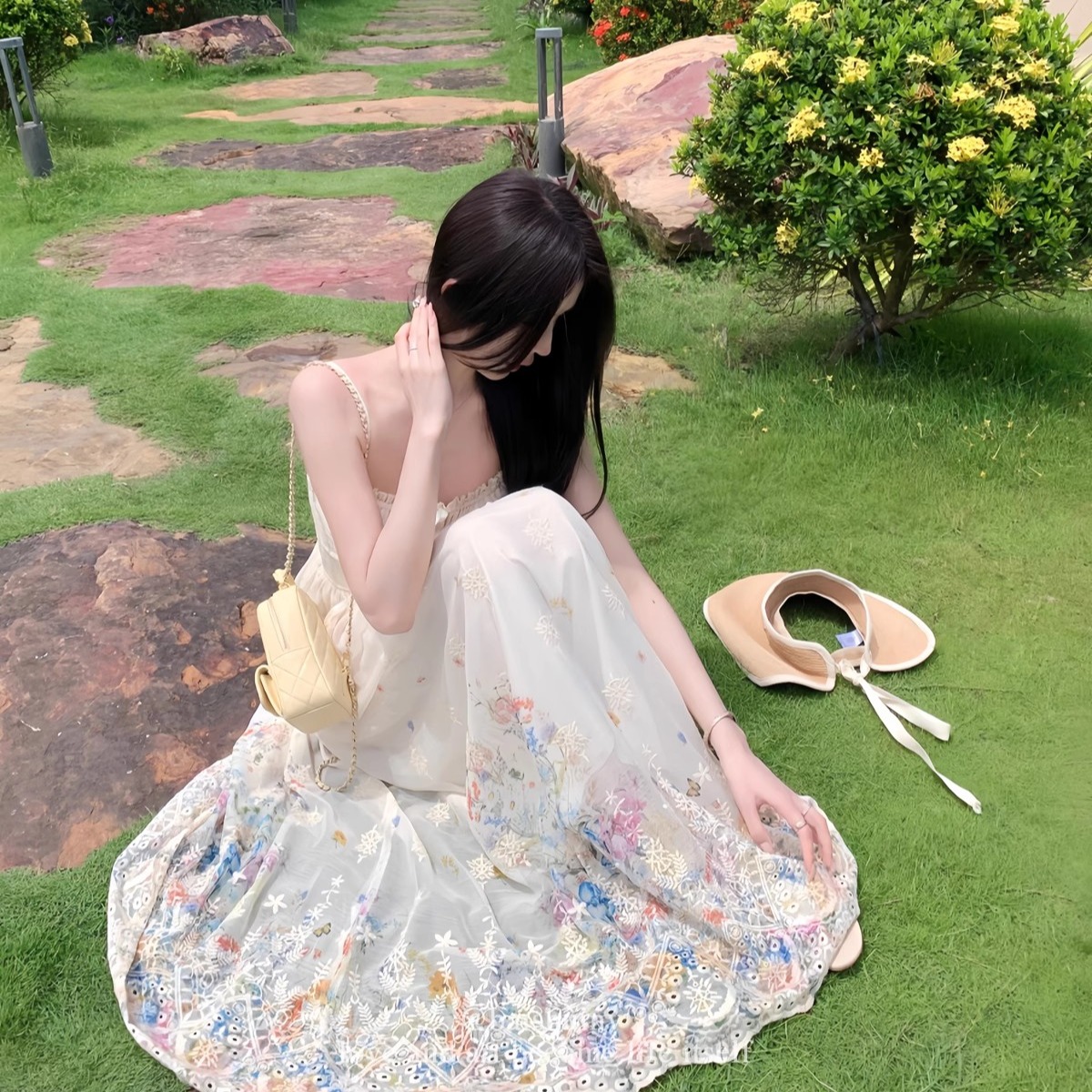 白水女 美神降臨 漸變印花雪紡吊帶連衣裙女收腰顯瘦法式氣質長裙