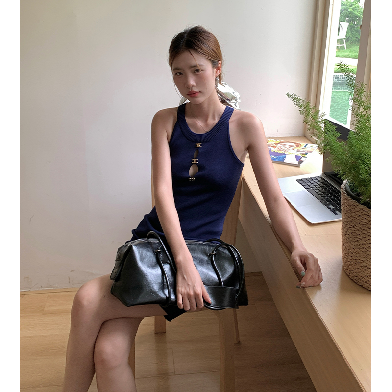 實拍禁欲海線矜貴氣質深藍色御姐感宴會掛脖生日針織連衣裙子