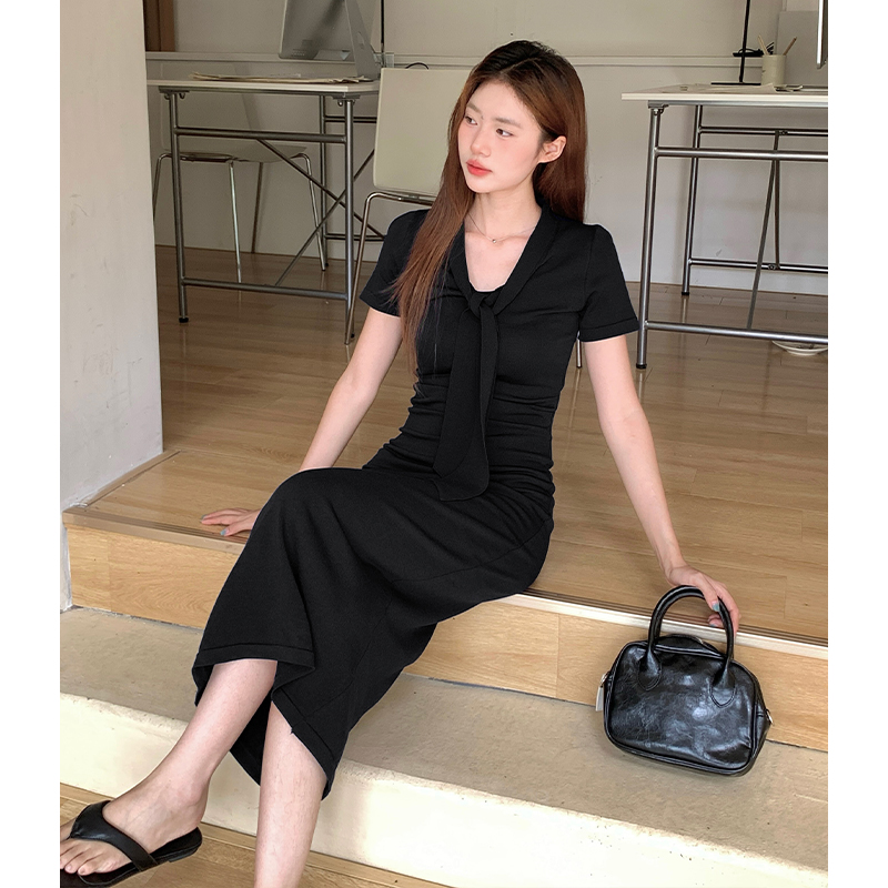 實拍法式高級感純欲V領飄帶短袖顯瘦針織連衣裙氣質包臀長裙