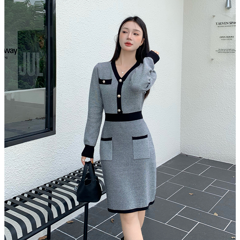實拍小香風針織連衣裙女高級感氣質收腰顯瘦通勤外穿毛衣裙子