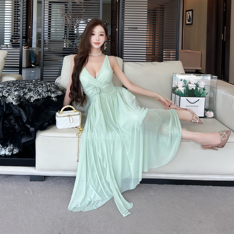 實拍氣質無袖V領連衣裙溫柔氣質露背長裙飄逸仙女度假裙性感