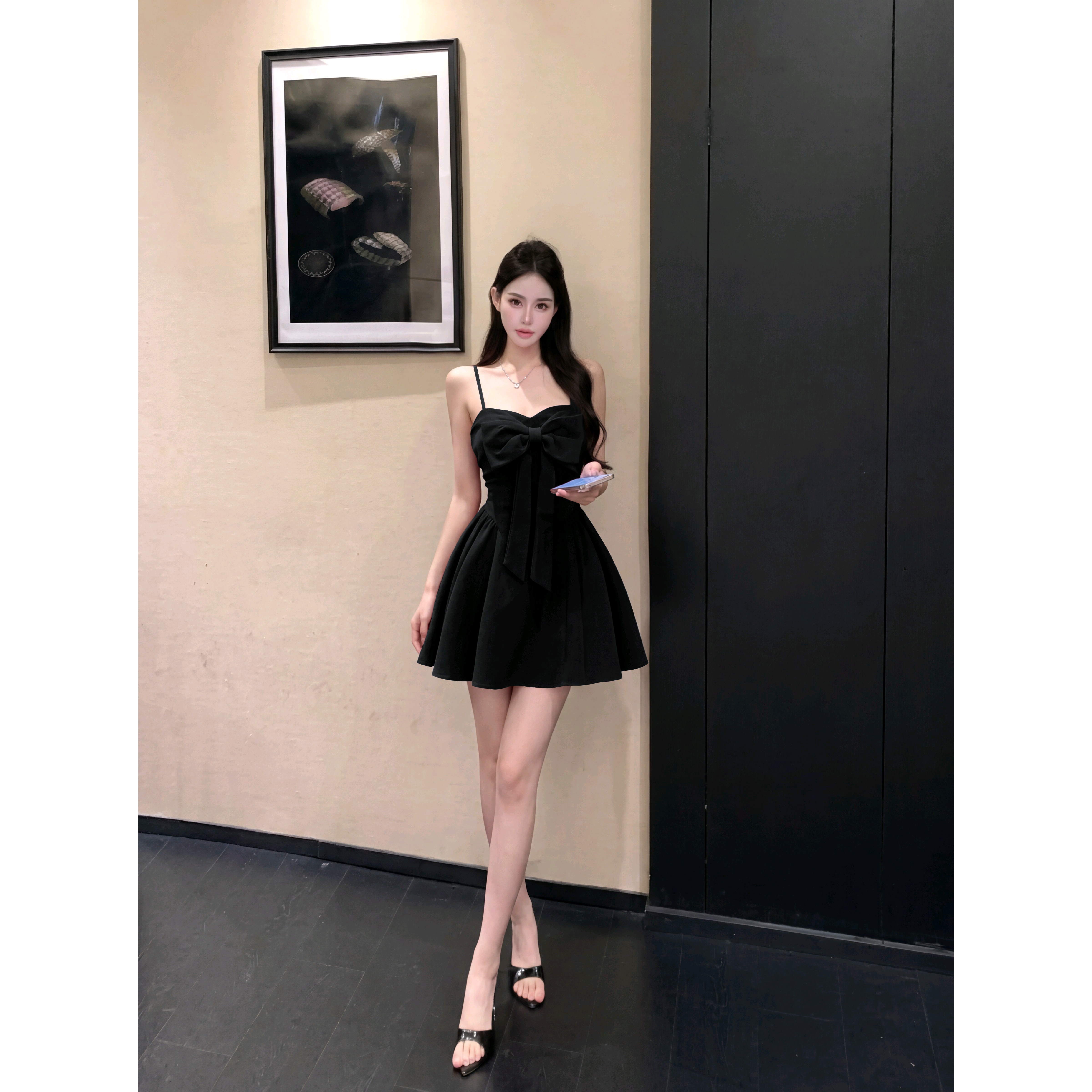 法式純欲風吊帶蝴蝶結連衣裙子女設計感小眾度假風收腰短裙夏