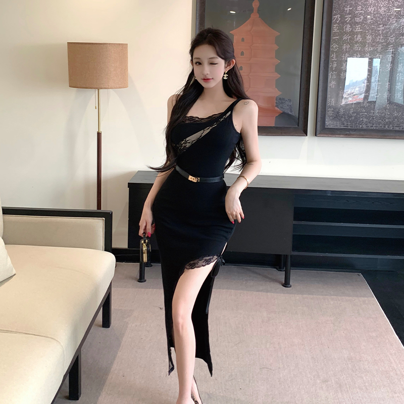 實拍法式氣質名媛時尚蕾絲拼接性感純欲斜肩包臀開叉連衣裙夏