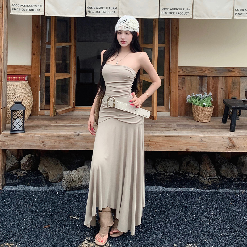 實拍性感露背無袖抹胸連衣裙女夏收腰裙子度假風大擺A字長裙