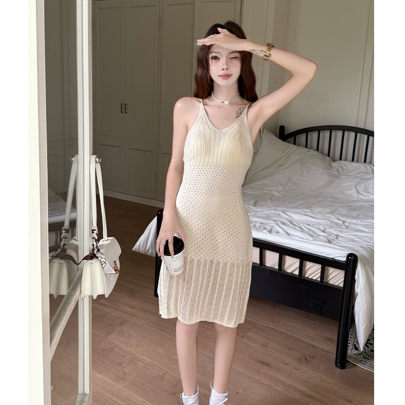 實拍法式純欲風甜辣妹吊帶連衣裙女夏季性感收腰顯瘦洋氣短裙