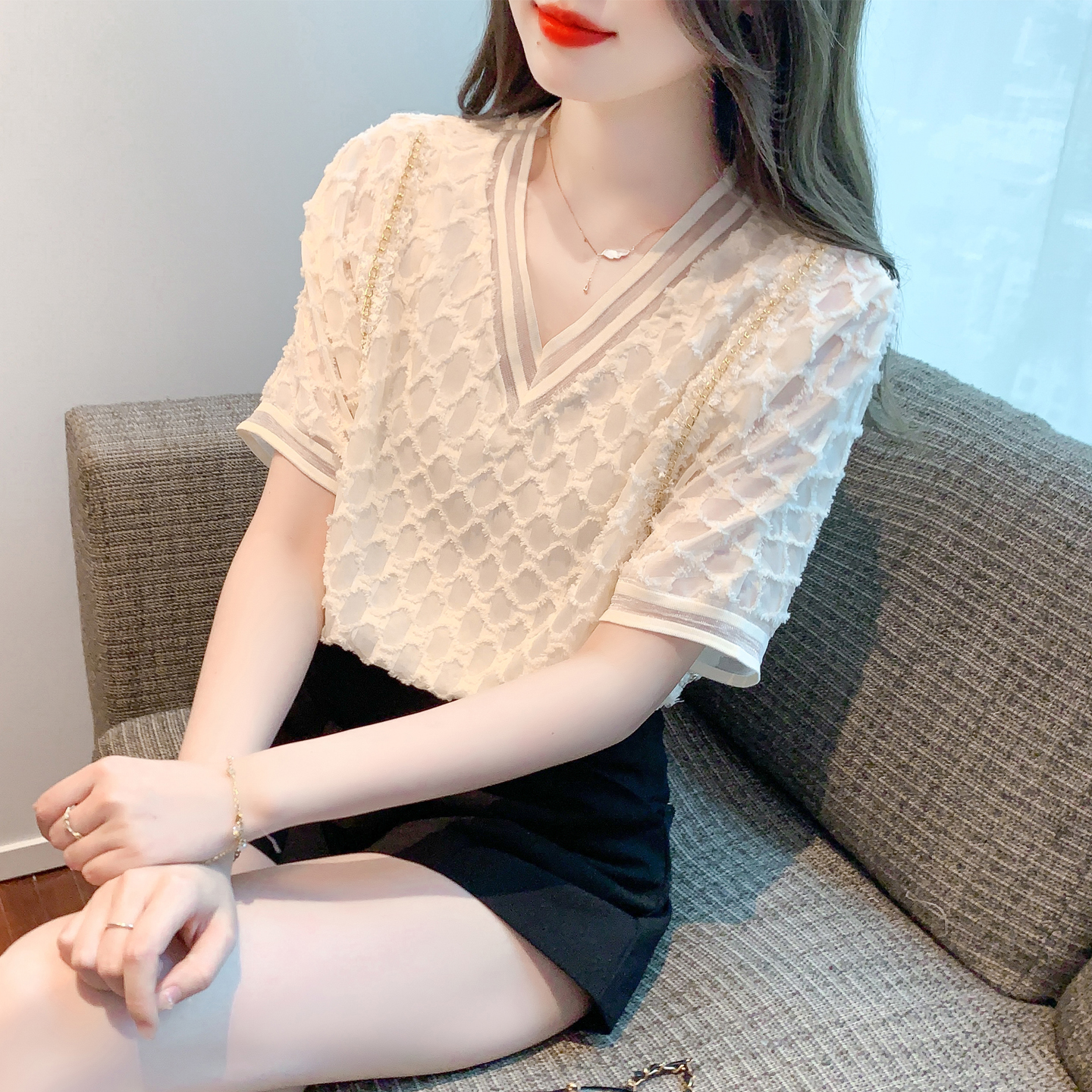 RY1666# 已出货2026夏季新款V领套头蕾丝衫雪纺衫格纹短袖洋气小衫...