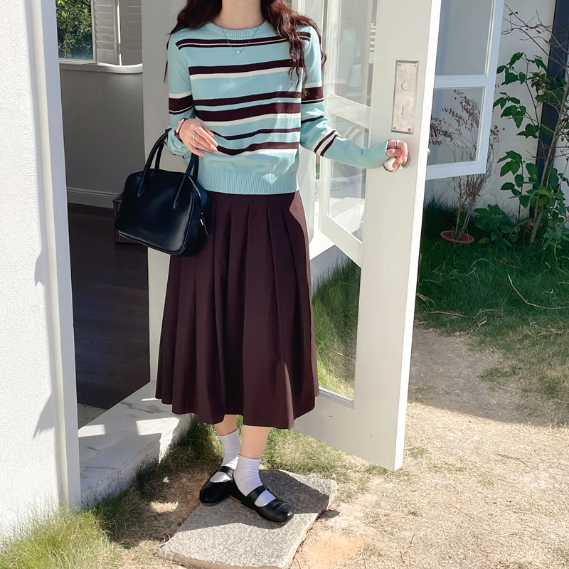銀河汽水 藍色條紋毛衣女款春秋新款2026小個子短款顯瘦針織上衣