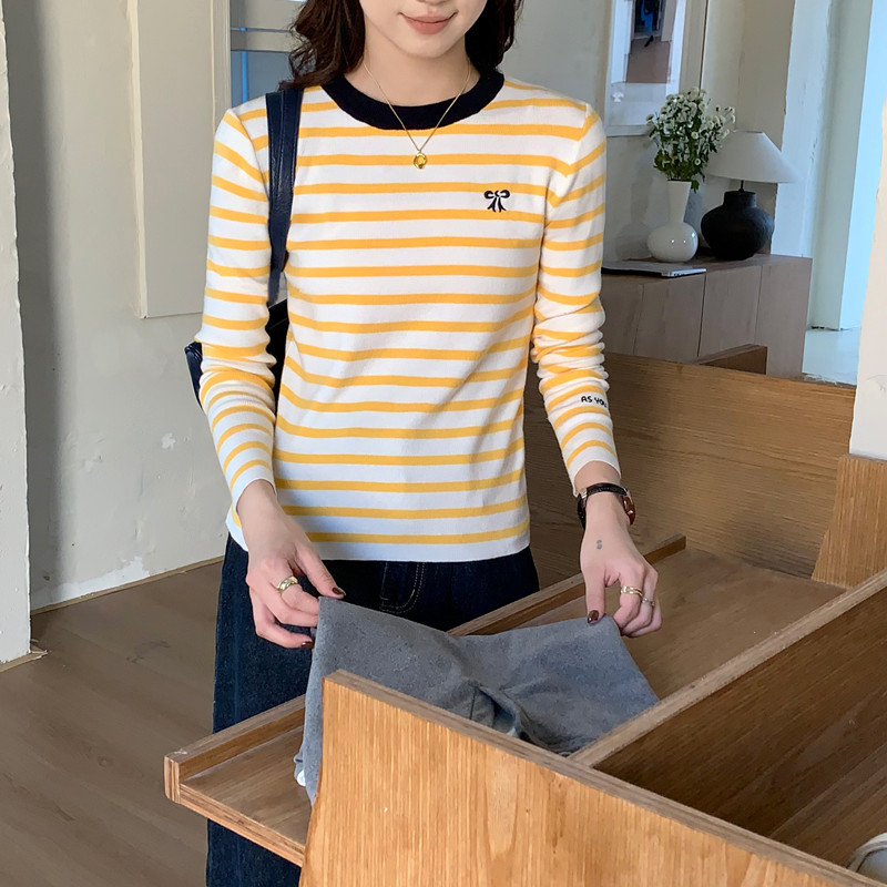 曾小咸 韓系巨好看黃色條紋長袖針織衫女春季修身內搭打底衫上衣