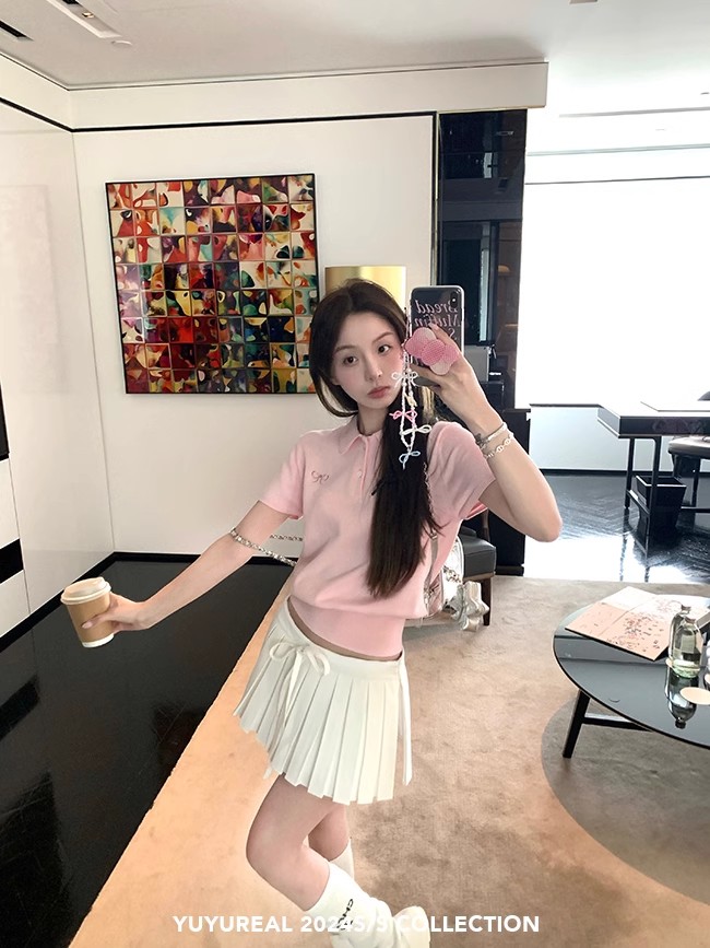 YUYUREAL 呆呆團寵 蝴蝶Polo短袖學院風正肩花苞袖小上衣