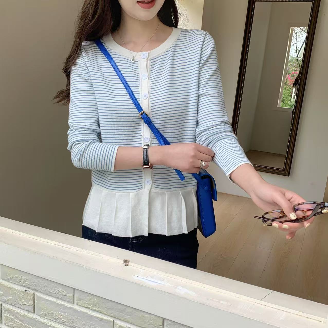 北島AMUU原創拼色條紋百褶下擺針織衫女春秋新款小眾長袖上衣