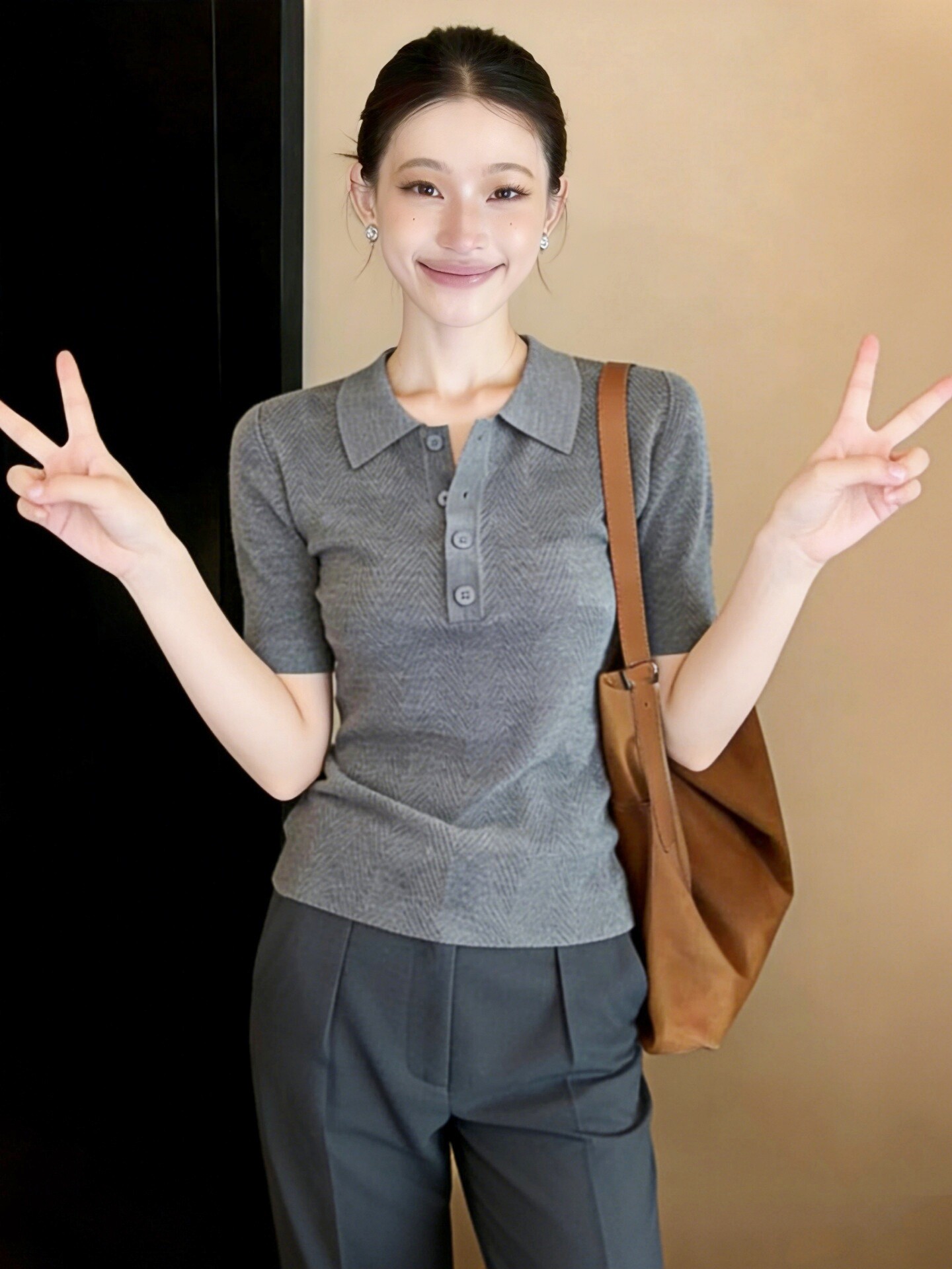 灰色翻領短袖針織衫女裝春裝2026新款韓系高級感氣質女士上衣毛衣