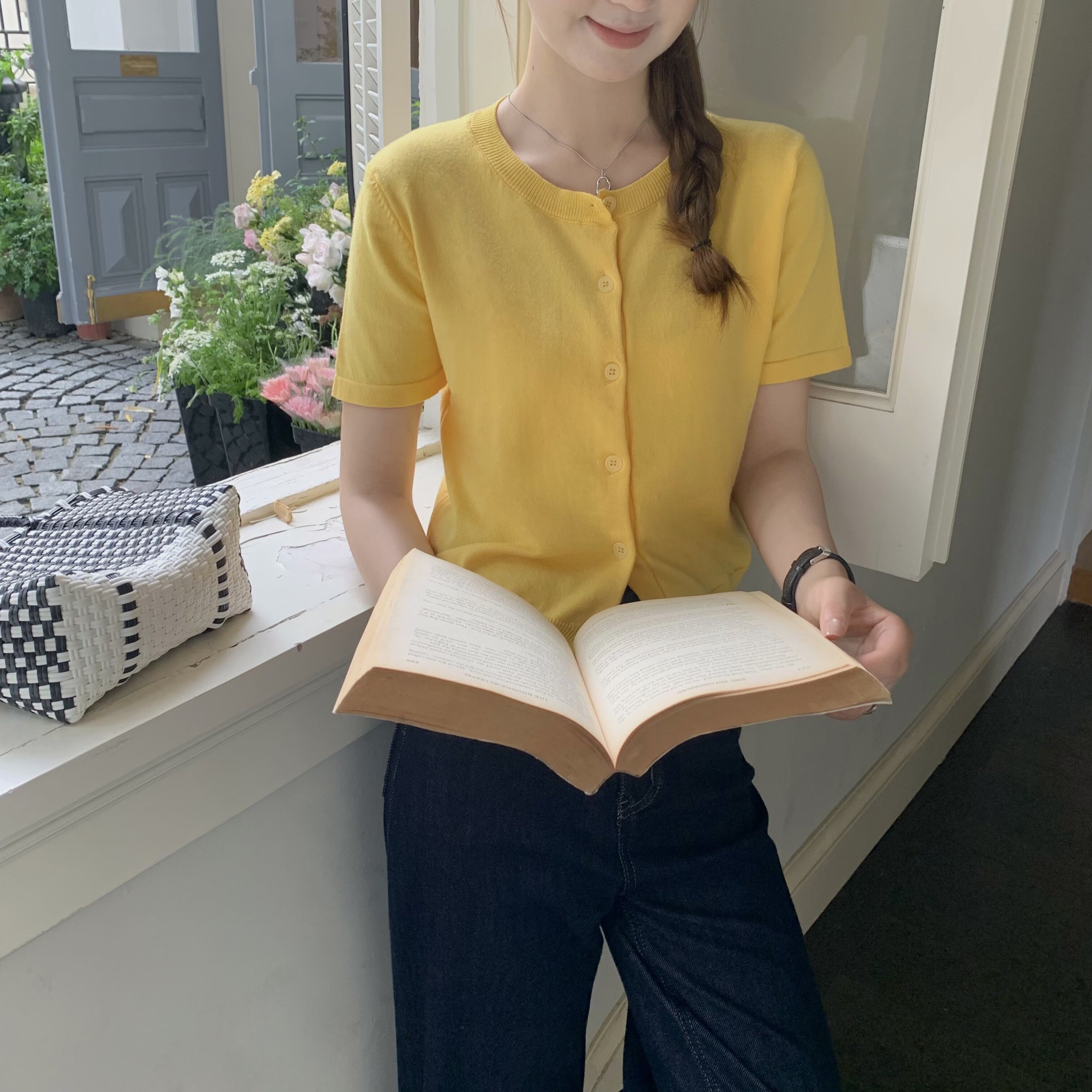 MUKOK 氛圍黃色薄款短袖針織開衫女夏季新款圓領百搭顯瘦T恤