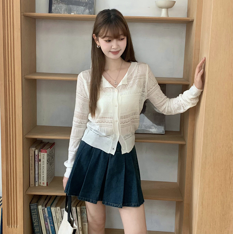 邱肉瑤 清冷微透針織開衫女春季新款百搭修身顯瘦簡約慵懶風上衣