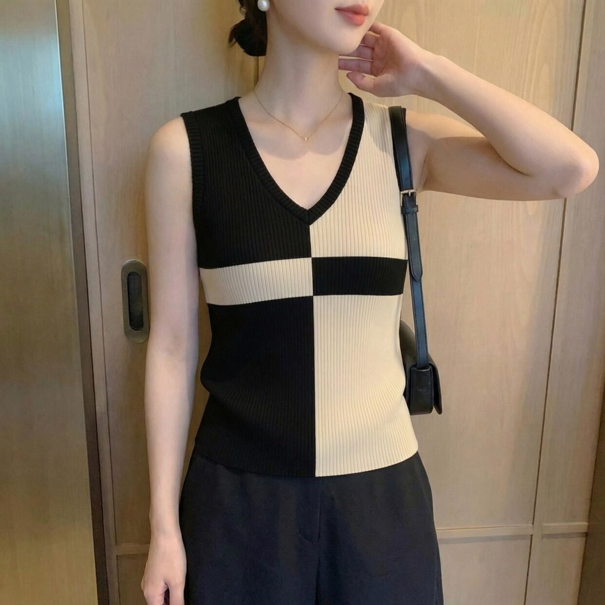 外貿專柜出口女裝法式v領無袖背心針織外穿百搭設計感小眾上衣夏