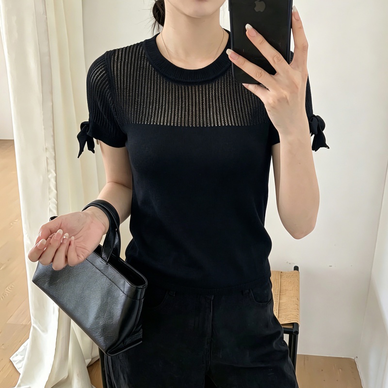 巨辣鏤空蝴蝶結新款針織T恤女春夏季超火小眾不撞款修身短袖上衣