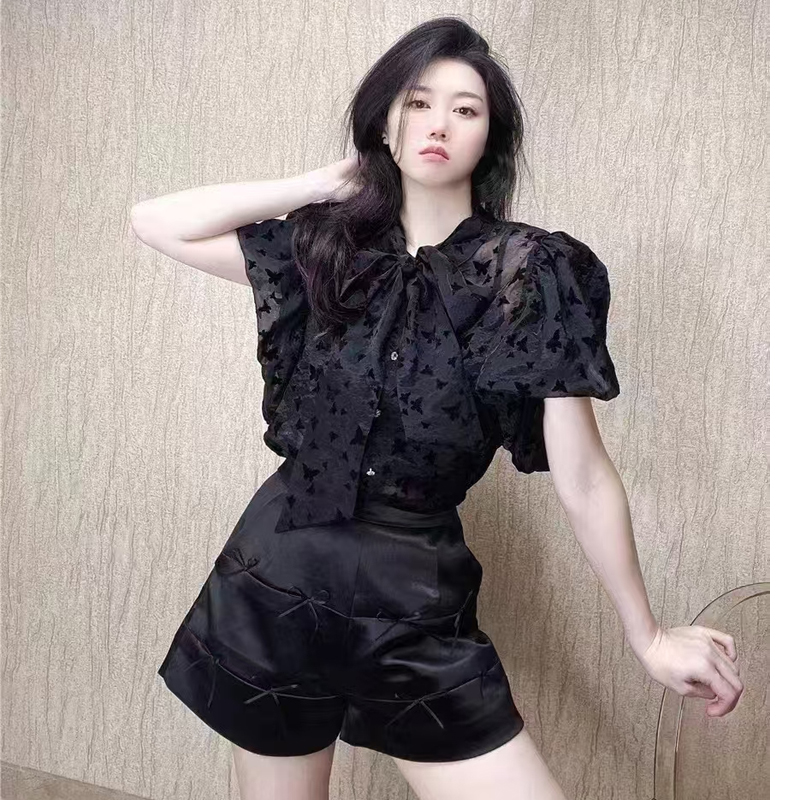 2025夏裝新款小眾設計蝴蝶結寬松襯衫性感淑女泡泡袖短袖雪紡小衫