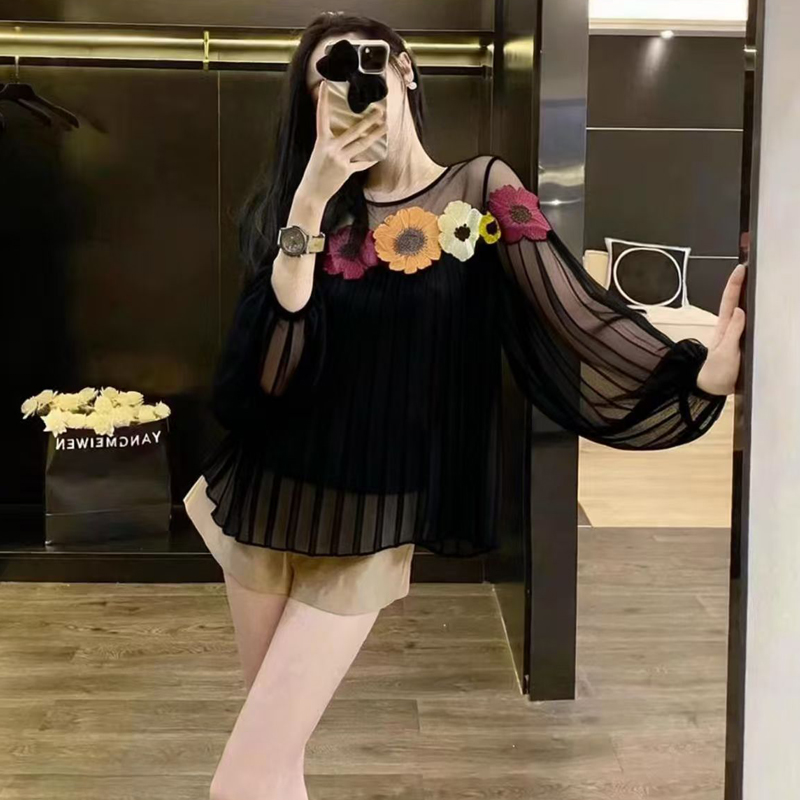 高級感花朵百褶襯衫上衣女2026春季新款洋氣輕奢小眾顯瘦長袖襯衣
