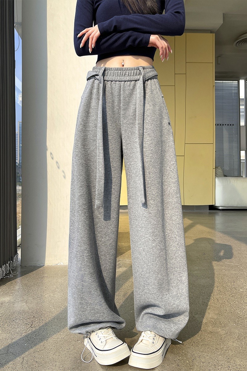 實拍糯米休閑褲女2026春季新款百搭寬松顯瘦垂感兩穿拖地闊腿褲