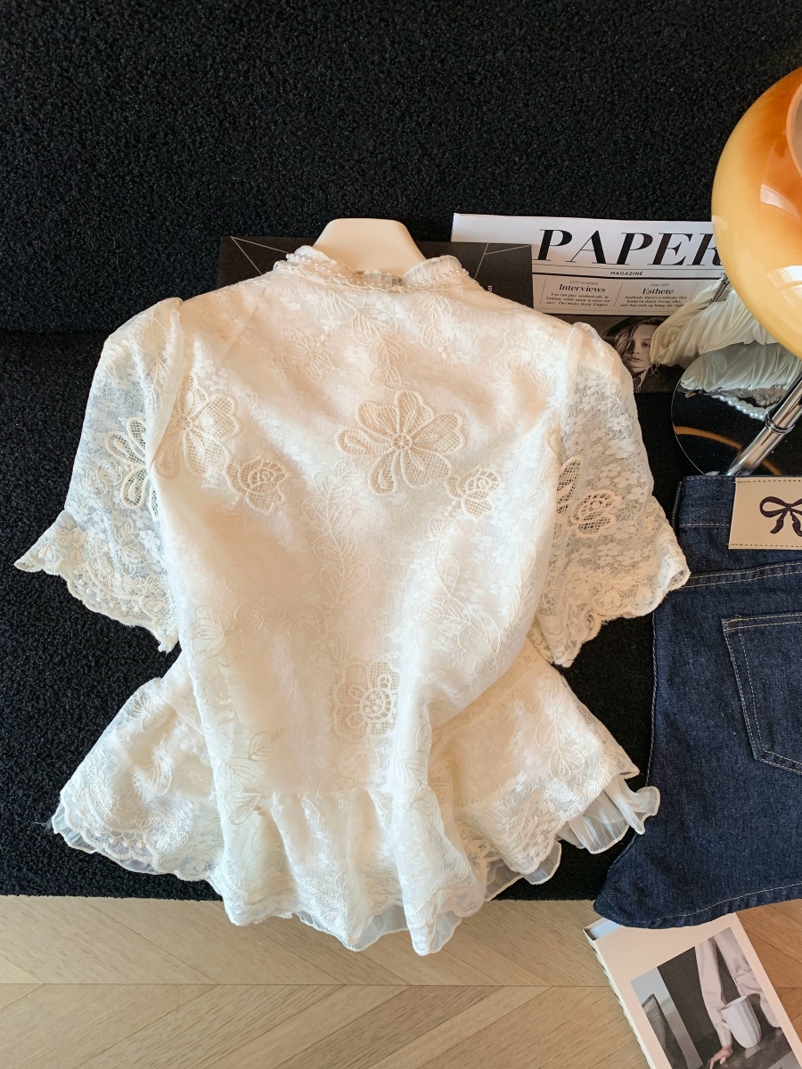 法式宮廷風木耳邊刺繡蕾絲襯衫女夏季高級感疊穿內搭顯瘦氣質上衣