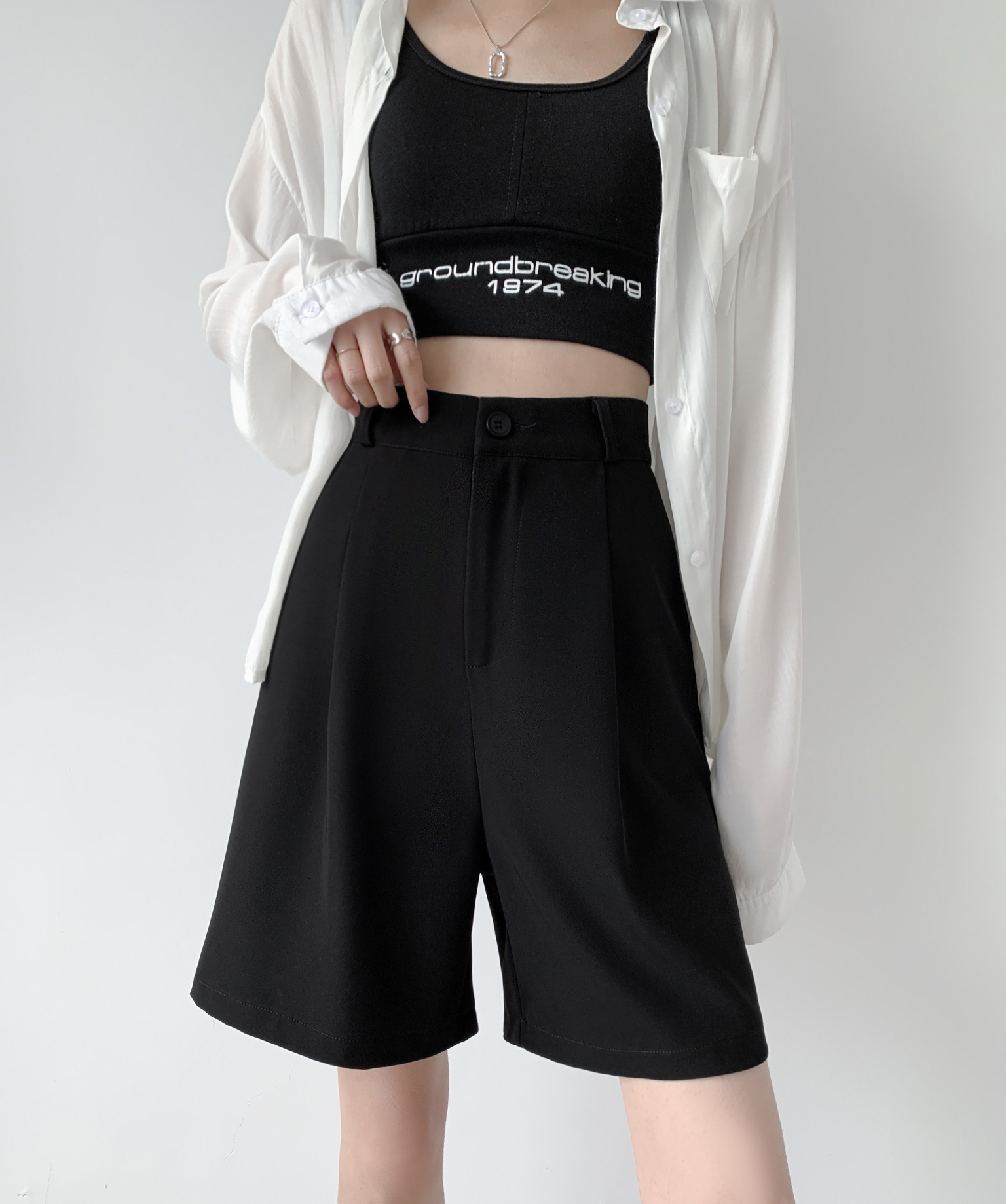 休閑西裝短褲女2026夏季輕薄透氣寬松闊腿中褲高腰直筒a字五分褲