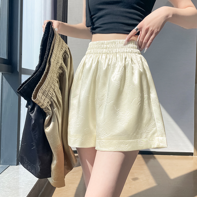 冰絲醋酸闊腿短褲女夏季輕薄款緞面a字褲小個子松緊高腰休閑中褲