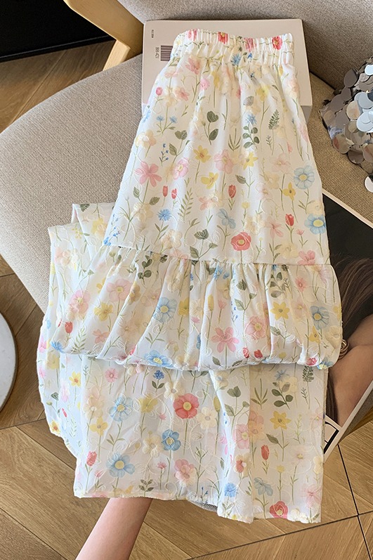 小清新高腰a字碎花半身裙女夏季2026夏裝新款垂感重工刺繡大擺裙