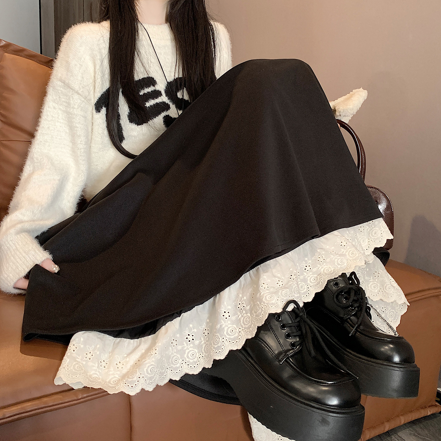 實拍松緊腰木耳邊花邊拼接半身裙女2025秋冬新款高腰顯瘦a字長裙