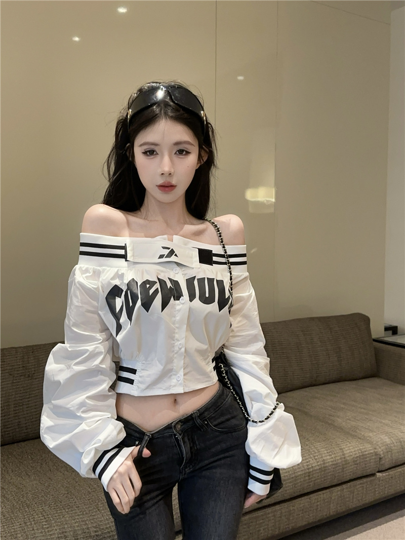 MY11641# 一字肩设计感性感印花衬衫辣妹修身洋气小众露肩上衣女女裝貨源服裝批發