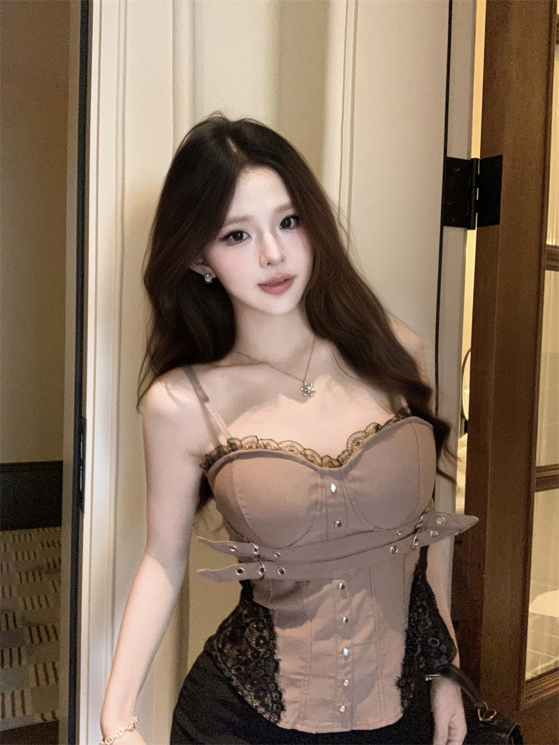 MY13262# 纯欲性感辣妹蕾丝拼接吊带外穿设计感收腰绝美短款上衣女裝貨...