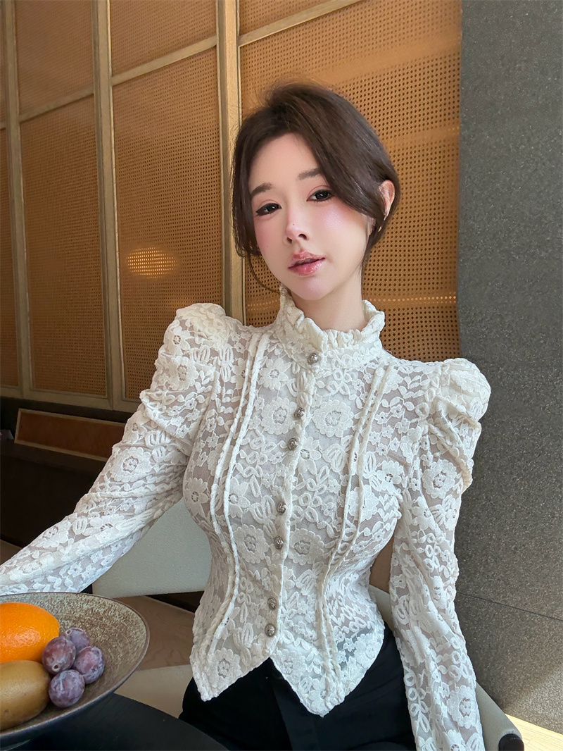 MY13846# 女裝貨源宫廷风蕾丝钩花泡泡袖衬衫女冬季加绒加厚打底法式小...