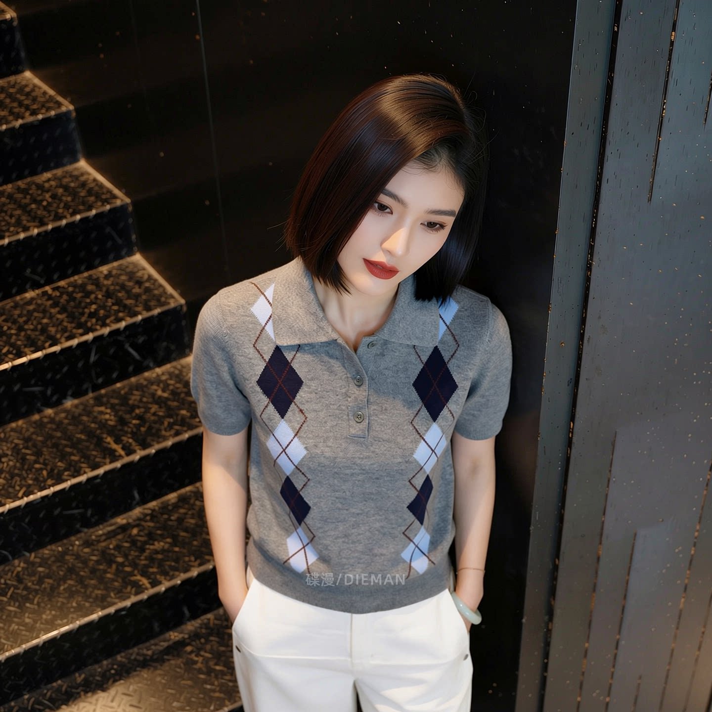 2026夏季新款時尚復古polo領菱格紋針織短袖女灰色大碼百搭上衣
