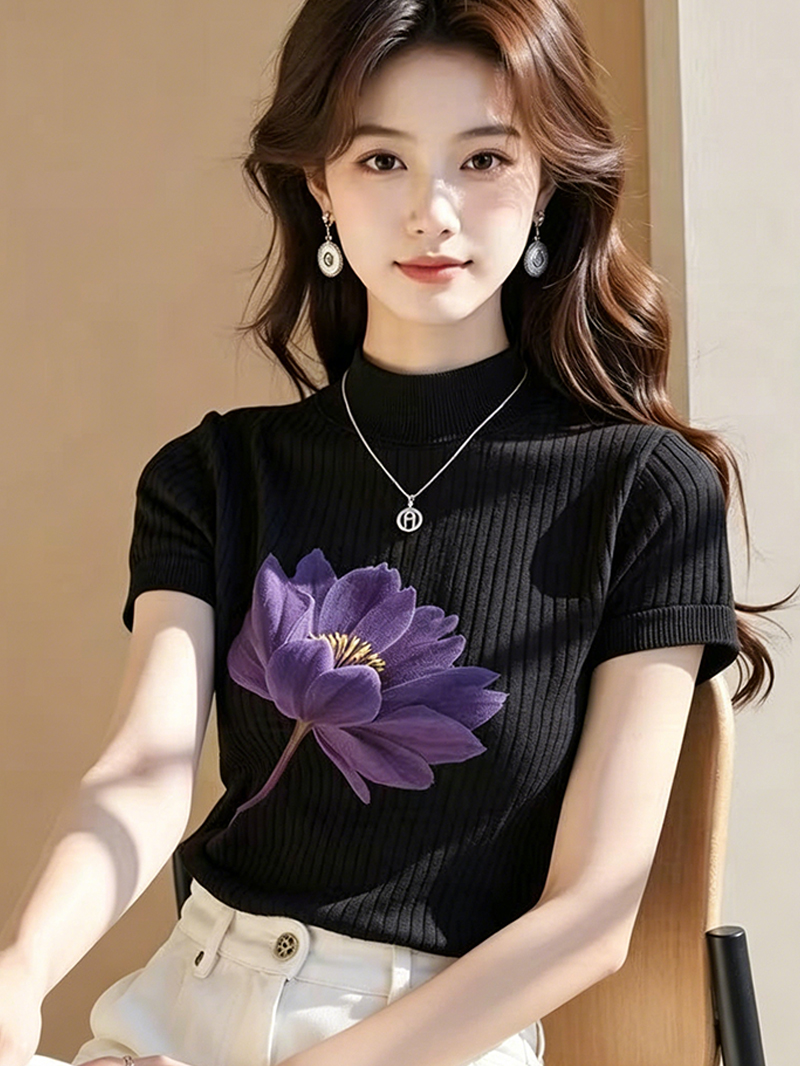 黑色紫花印花半高領短袖T恤女夏季設計感修身獨特漂亮巨好看上衣