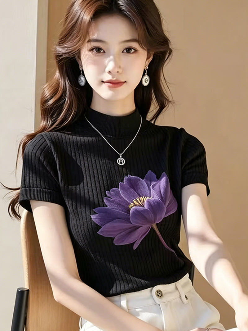 黑色紫花印花半高領短袖T恤女夏季設計感修身獨特漂亮巨好看上衣
