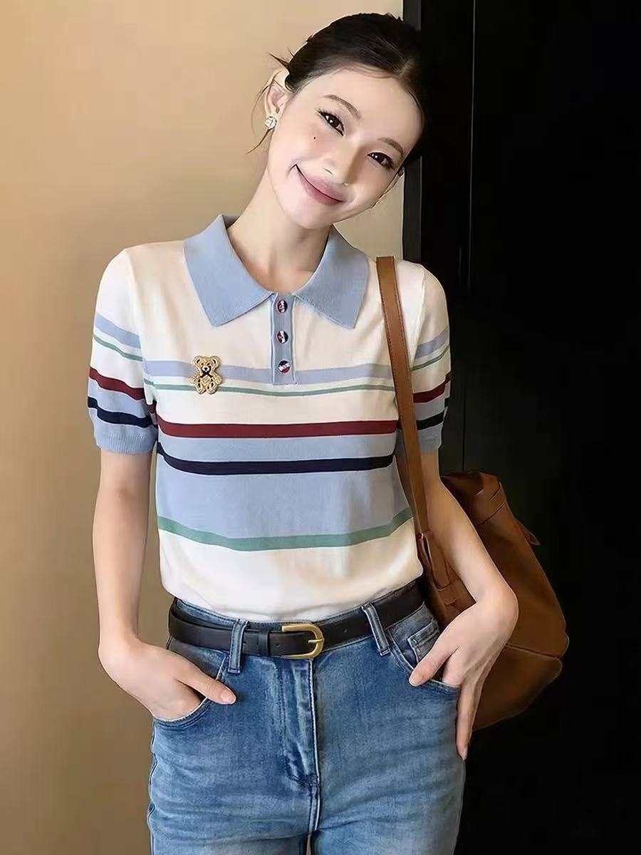 小熊刺繡撞色條紋翻領針織短袖女夏季新款設計感小眾寬松時尚上衣