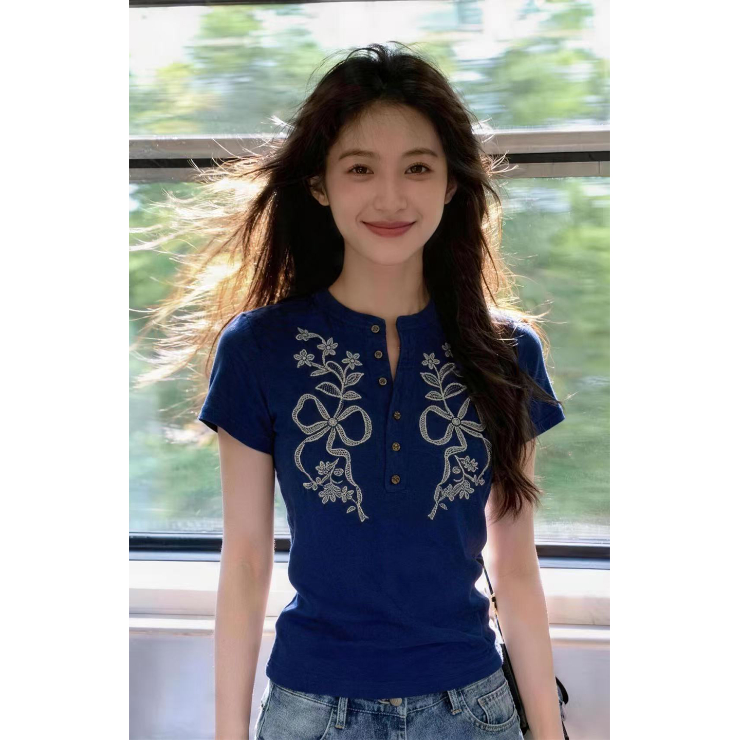 復古美式灰色木耳邊立領刺繡女修身顯瘦設計感小眾甜酷少女感穿搭
