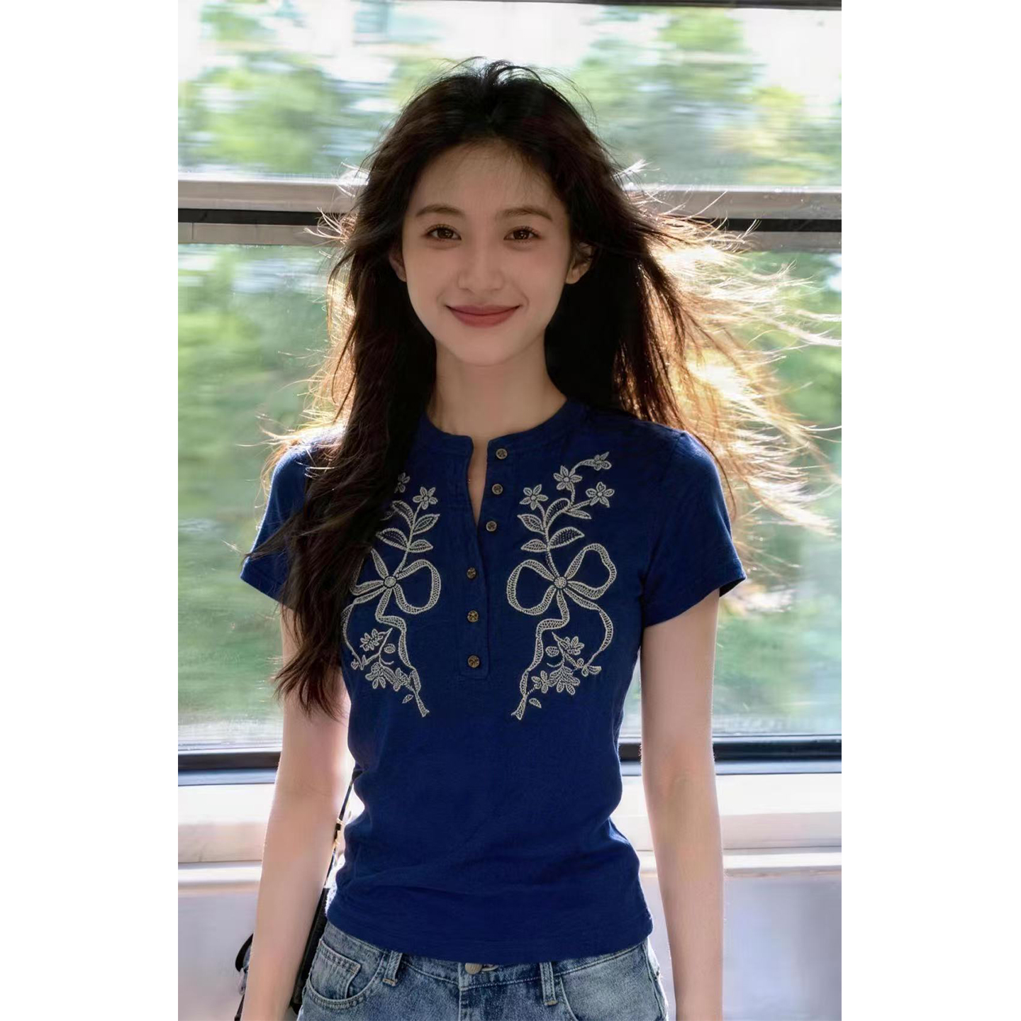 復古美式灰色木耳邊立領刺繡女修身顯瘦設計感小眾甜酷少女感穿搭